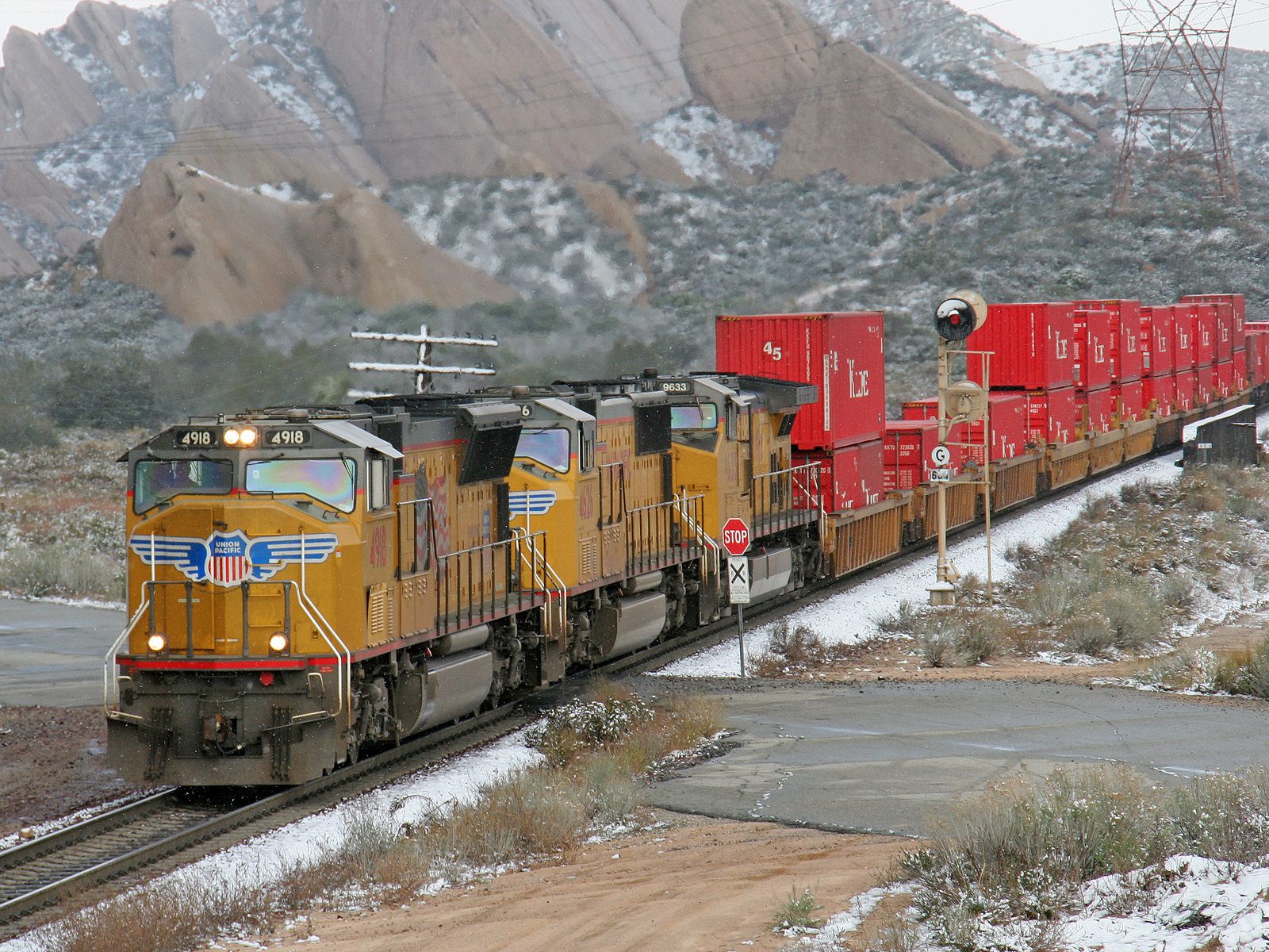 A_Rare_Snowfall_at_Mormon_Rocks_Cajon_Pass_California_gqXG106lA42E.jpg